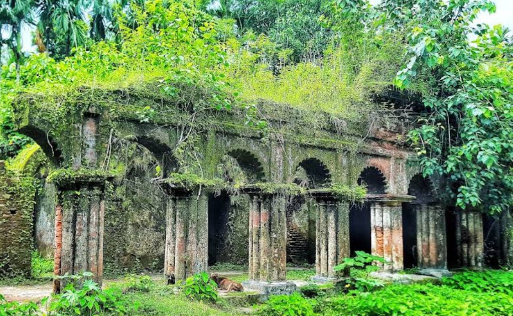 Gourarong Jomidar Bari