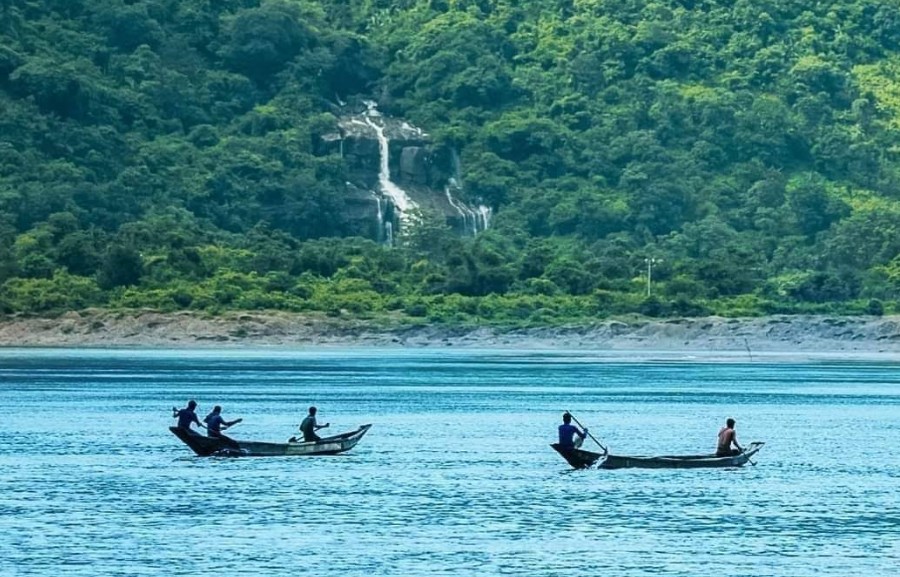 jadukata-river-যাদুকাটা নদী, তাহিরপুর, সুনামগঞ্জ