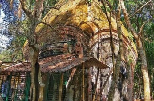 মাগুরার শত্রুজিৎপুর মদনমোহন মন্দির