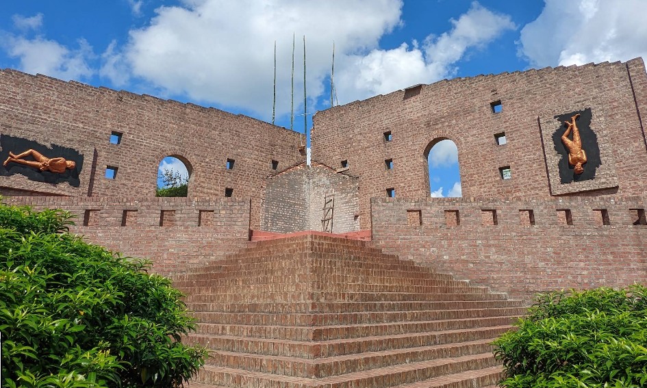 আলমডাঙ্গা বধ্যভূমি চুয়াডাঙ্গা টুরিস্ট স্পট