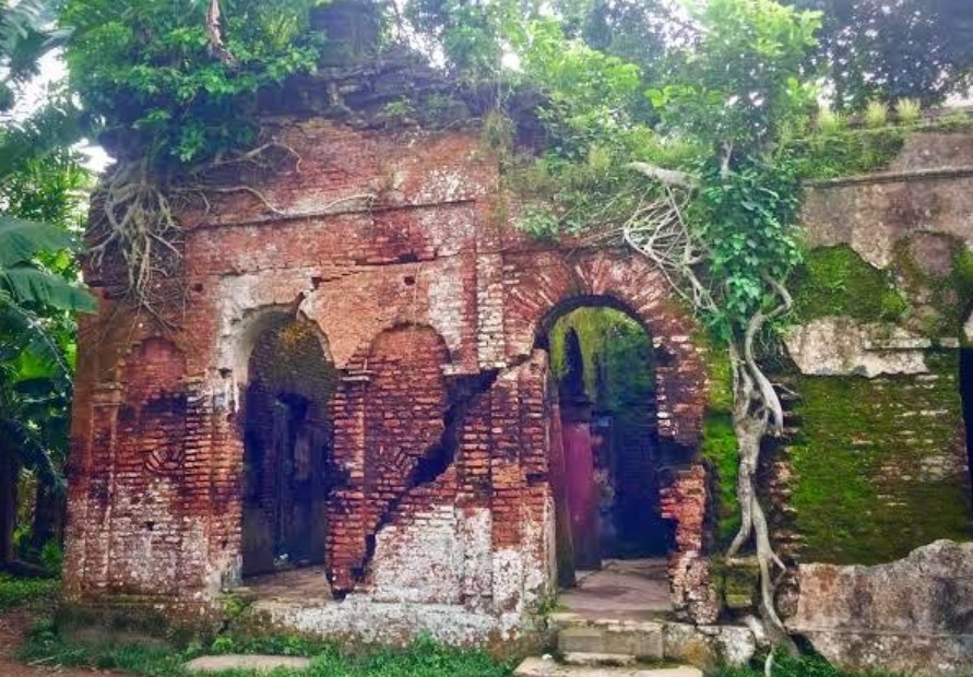 ঈশা খাঁ'র জঙ্গল বাড়ি ও জাদুঘর কিশোরগঞ্জ টুরিস্ট স্পট