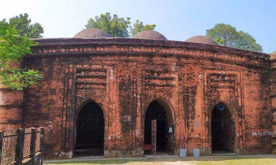 নয় গম্বুজ মসজিদ বাগেরহাট টুরিস্ট স্পট