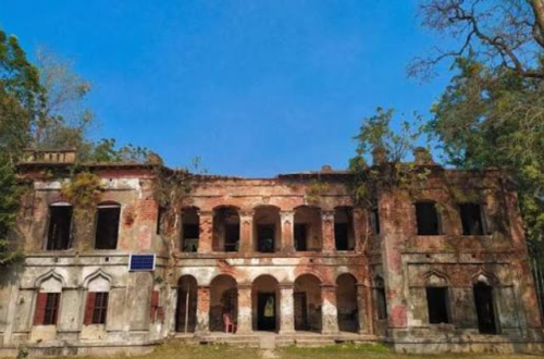 মাগুরার শ্রীপুর এ কবি কাজী কাদের নওয়াজ এর বাড়ি