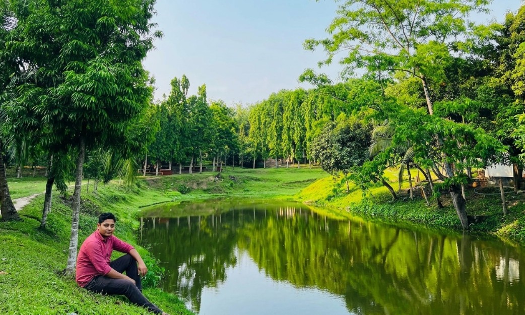 লাউচাপড়া অবকাশ কেন্দ্র জামালপুর