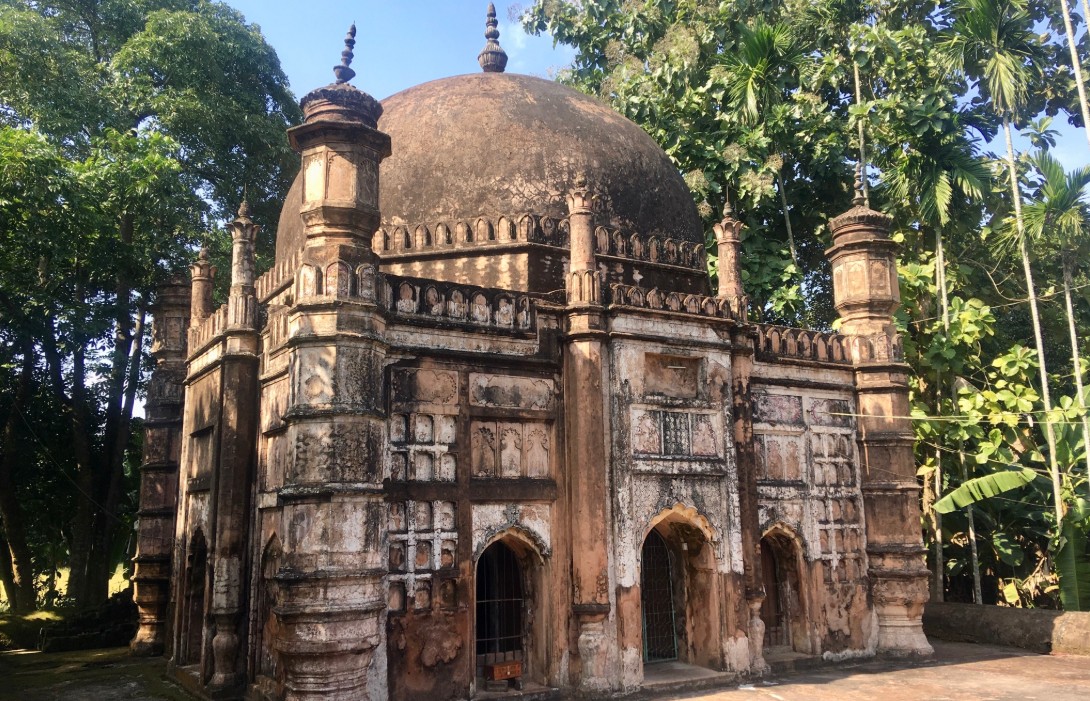 শেখ মাহমুদ শাহ মসজিদ কিশোরগঞ্জ টুরিস্ট স্পট